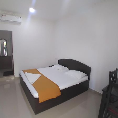 Thabasiya Resorts Kuzhittura ภายนอก รูปภาพ